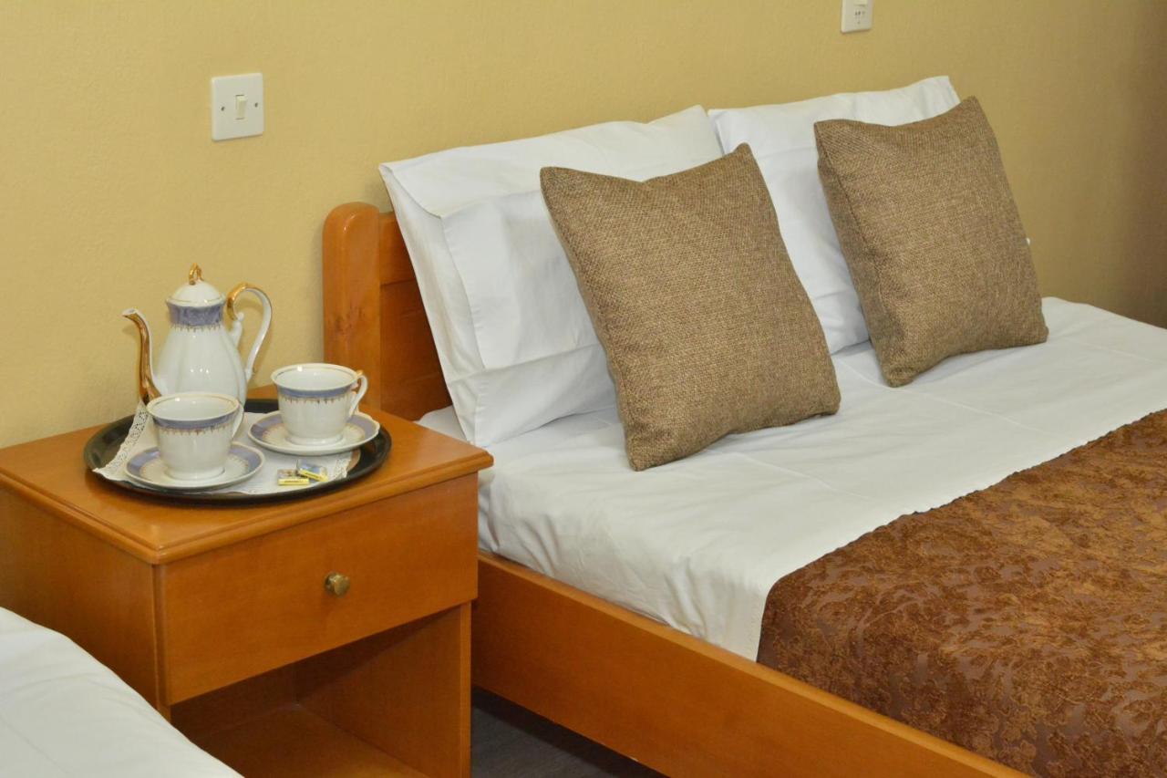 Hotel Filoxenia Neoi Poroi Bagian luar foto