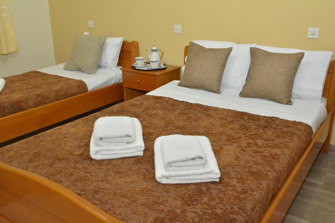 Hotel Filoxenia Neoi Poroi Bagian luar foto