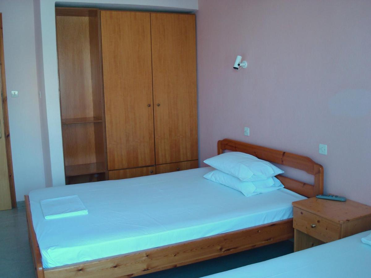 Hotel Filoxenia Neoi Poroi Bagian luar foto