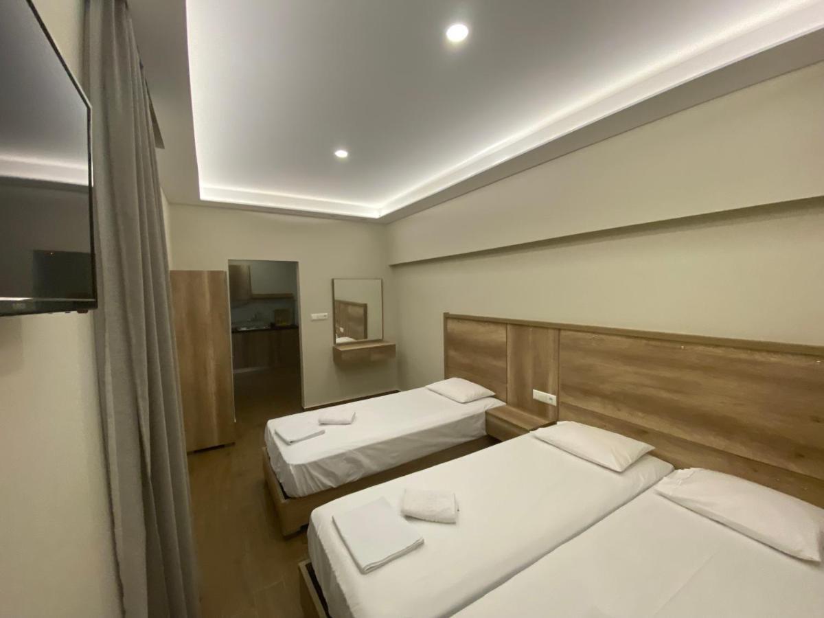 Hotel Filoxenia Neoi Poroi Bagian luar foto