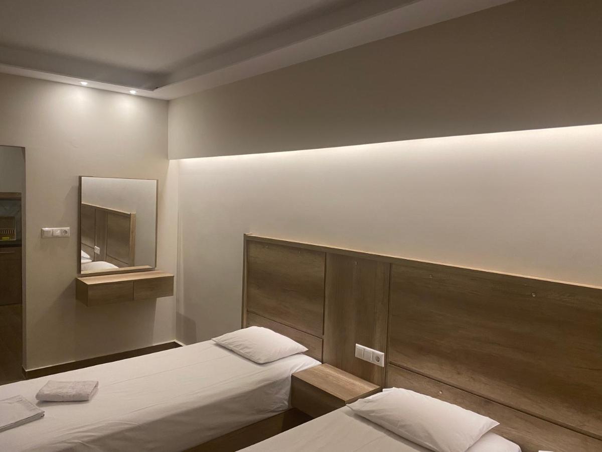 Hotel Filoxenia Neoi Poroi Bagian luar foto