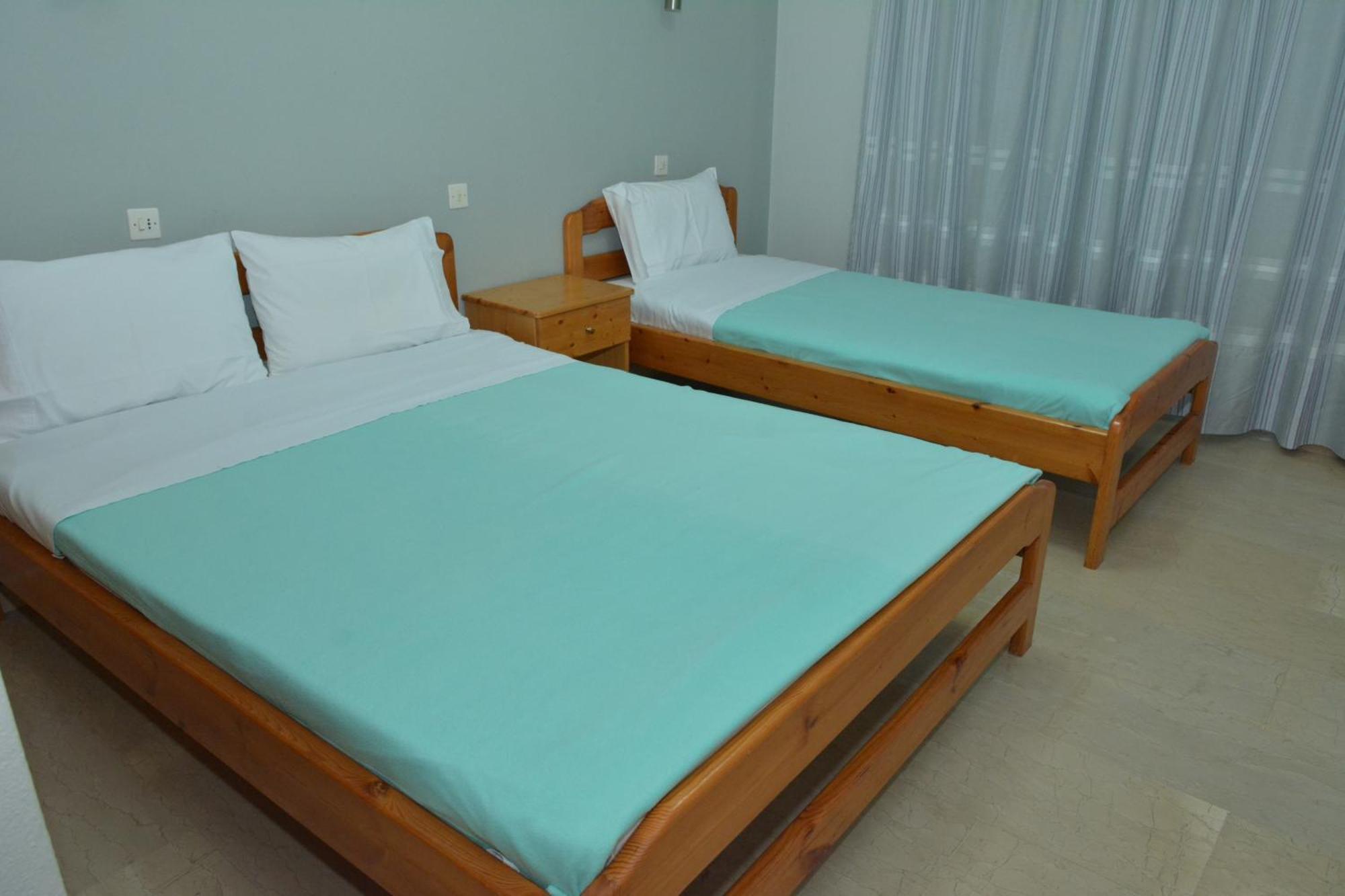 Hotel Filoxenia Neoi Poroi Bagian luar foto