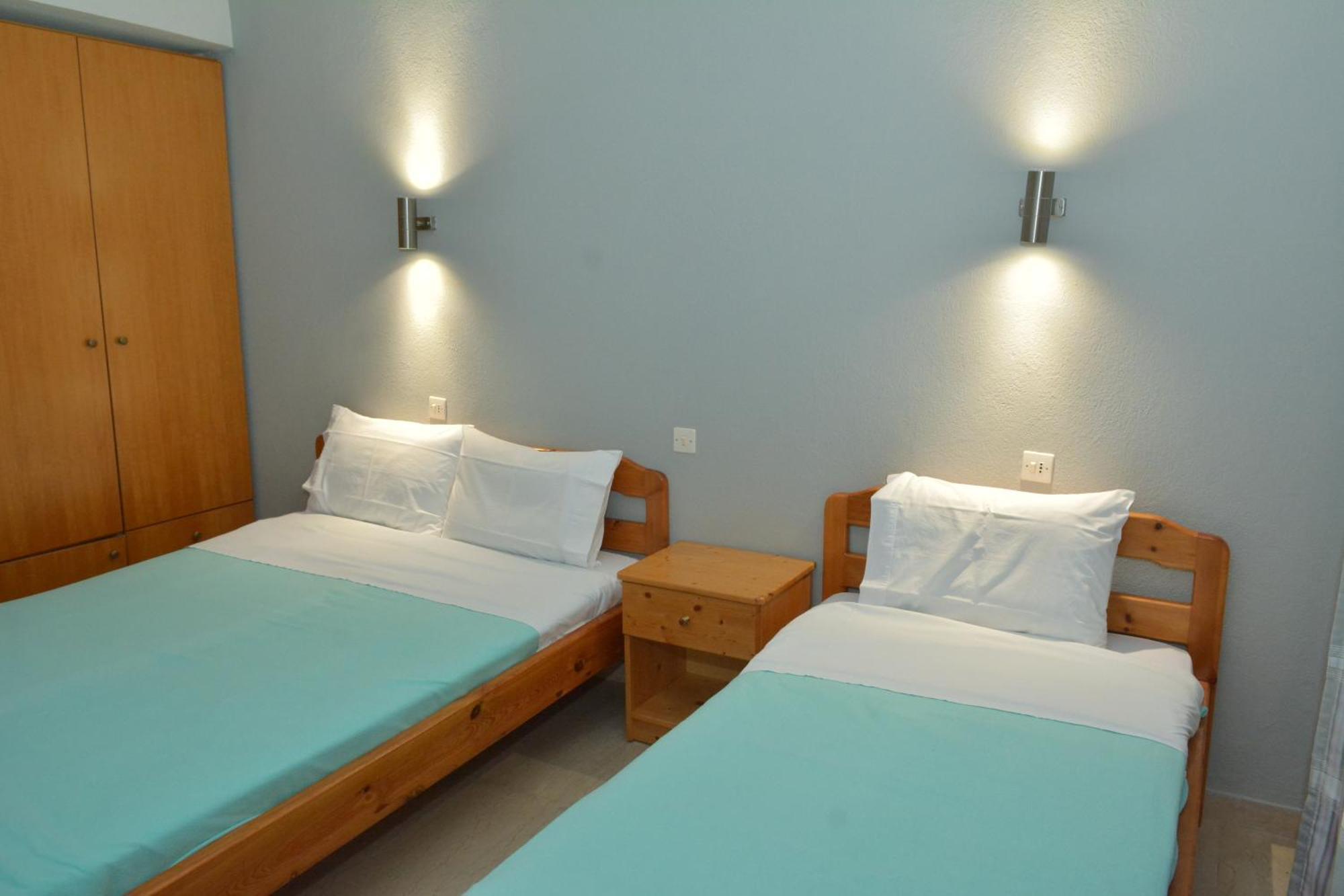 Hotel Filoxenia Neoi Poroi Bagian luar foto