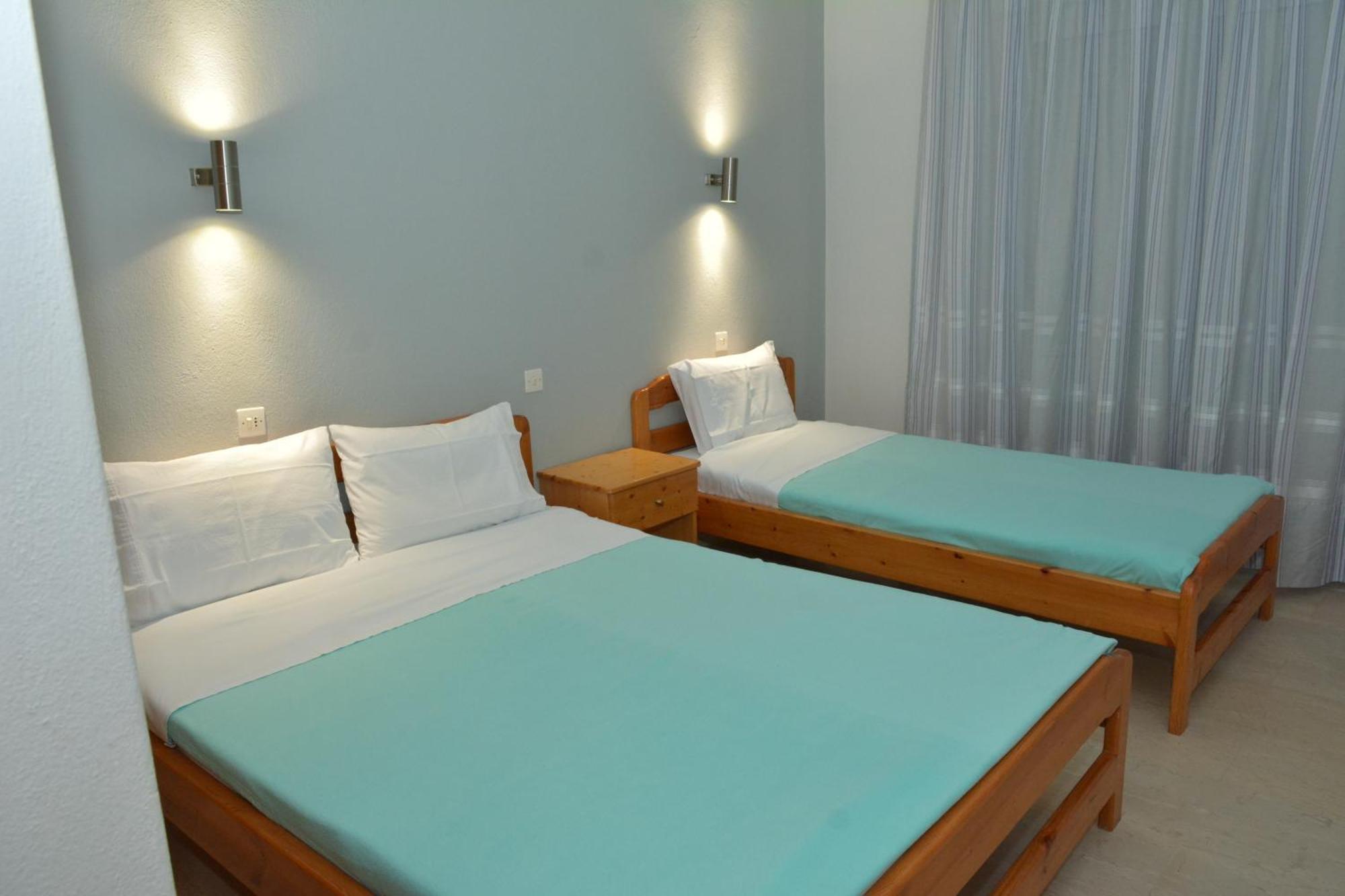 Hotel Filoxenia Neoi Poroi Bagian luar foto