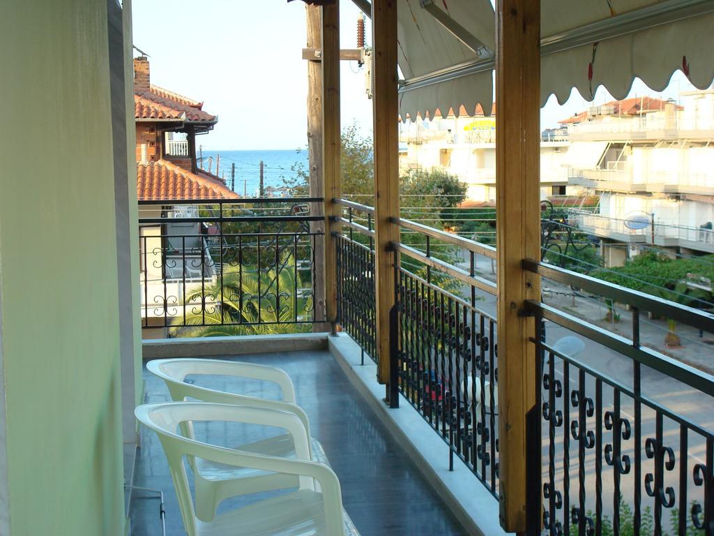 Hotel Filoxenia Neoi Poroi Bagian luar foto