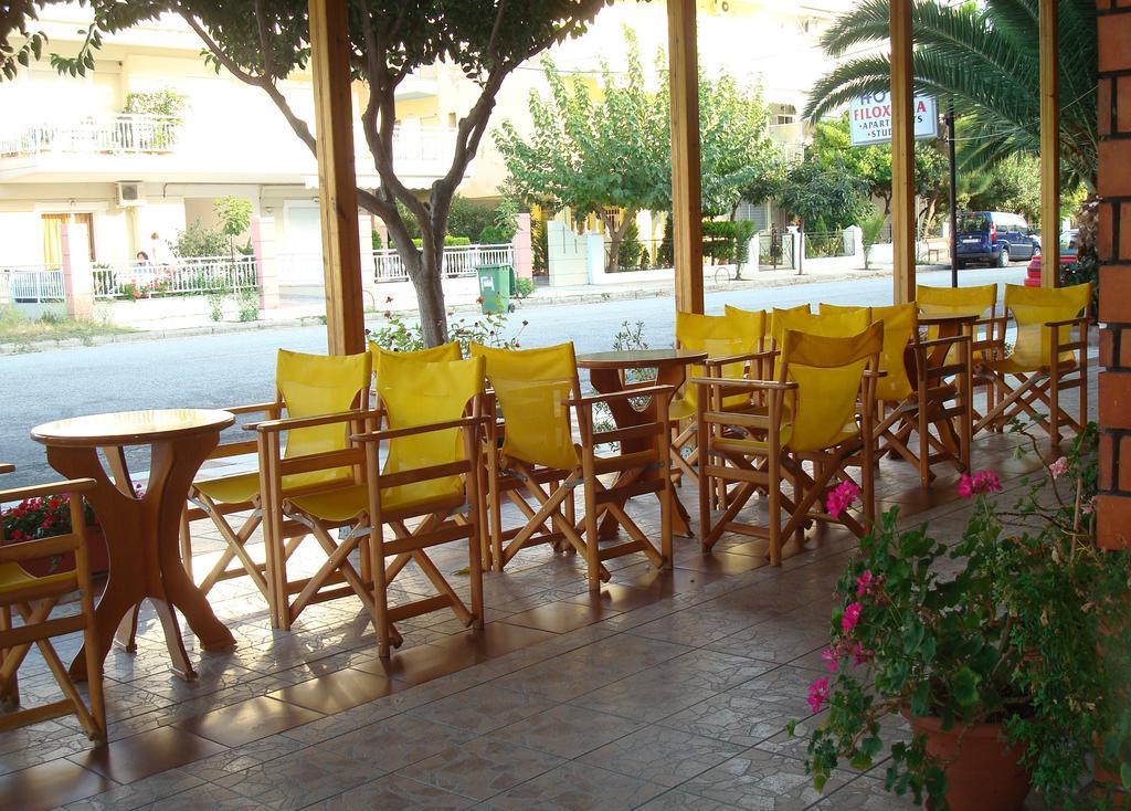 Hotel Filoxenia Neoi Poroi Bagian luar foto