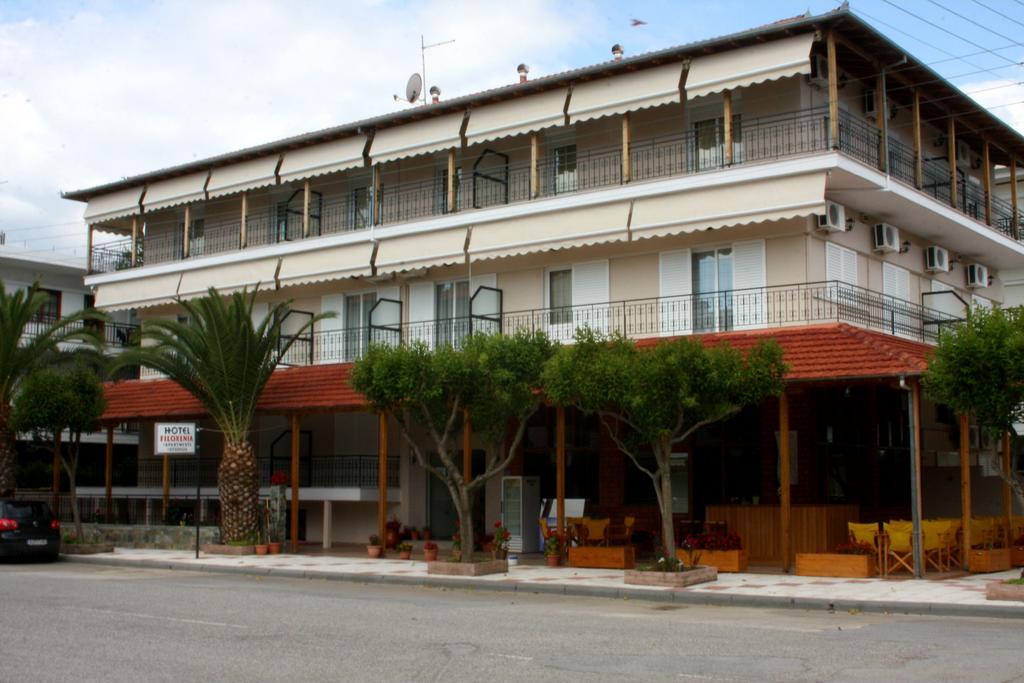 Hotel Filoxenia Neoi Poroi Bagian luar foto